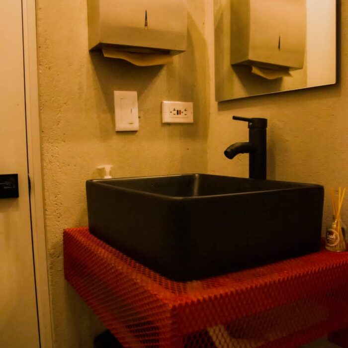 4bd33abc-f8aa-49a7-be7c-93f8daafbb1e